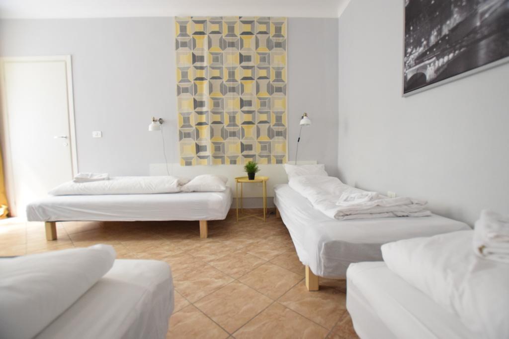Budget Apartment By Hi5 - Revai Koz Budapest Luaran gambar